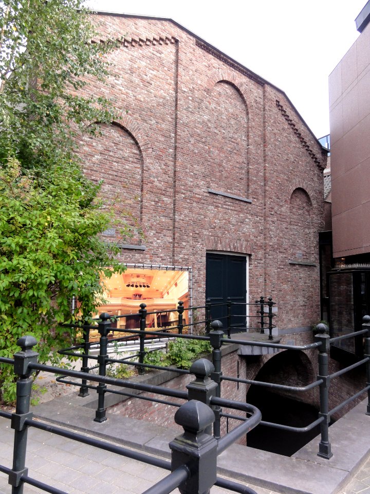 's-Hertogenbosch_Rijksmonument_333500_Synagoge_Prins_Bernhardstraat_4_(bij_8)