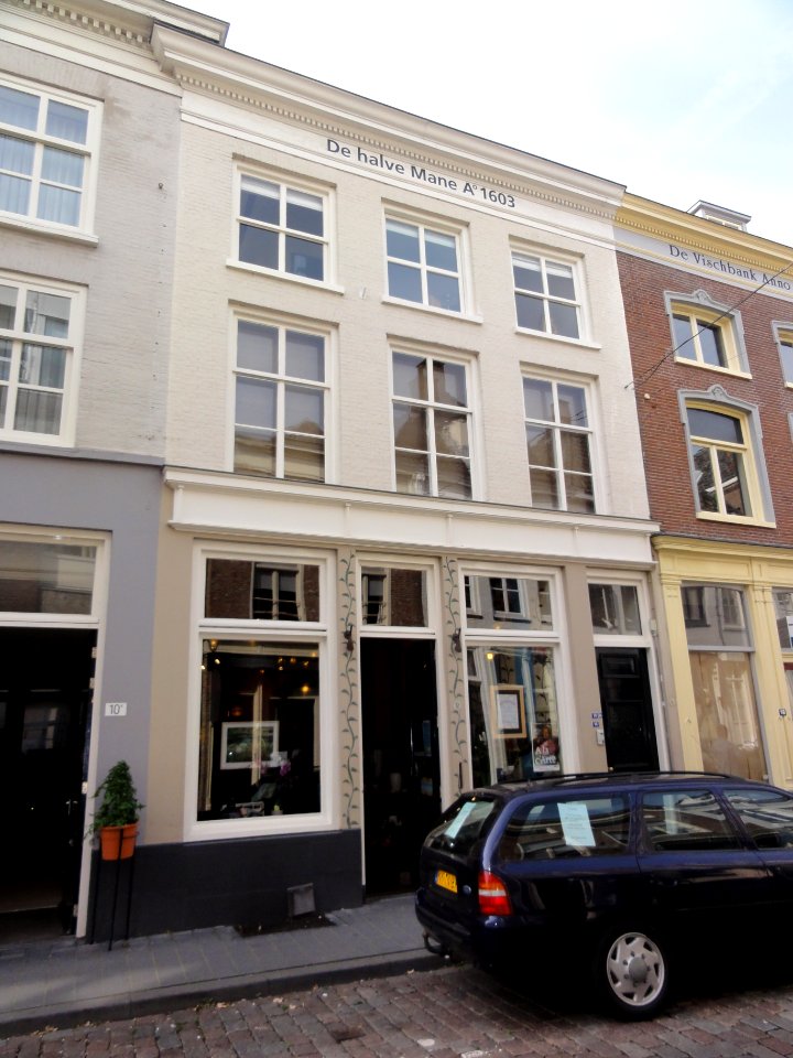 's-Hertogenbosch_Rijksmonument_21700_Kruisstraat_12,_14A