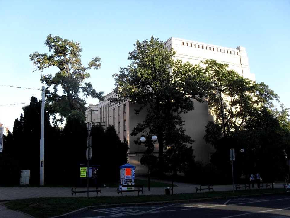 (TTO)_Divadlo_Krušnohorské_(Teplice)_8