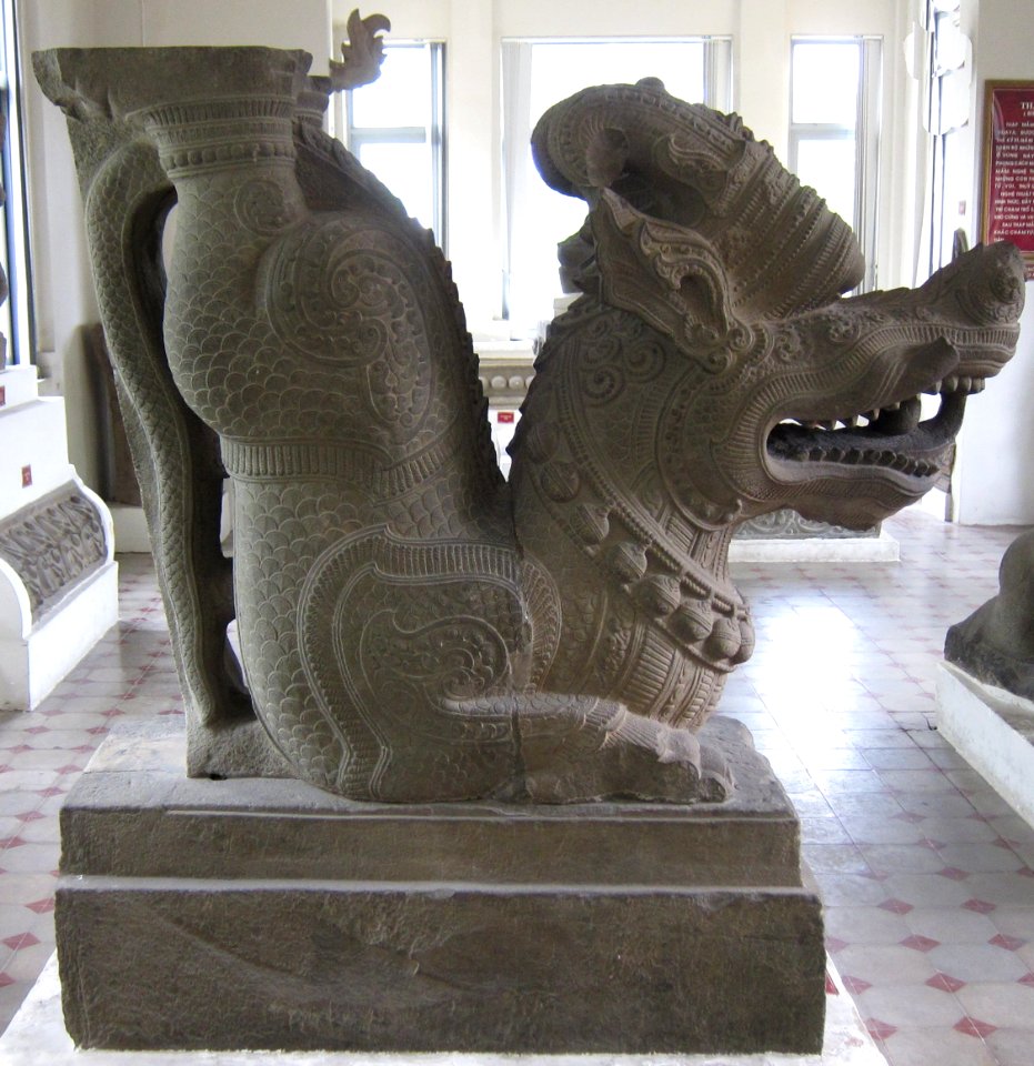 'Dragon',_13th_century,_Museum_of_Cham_Sculpture