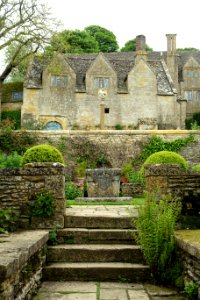 -_Snowshill_Manor_-_Gloucestershire,_England_-_DSC09642