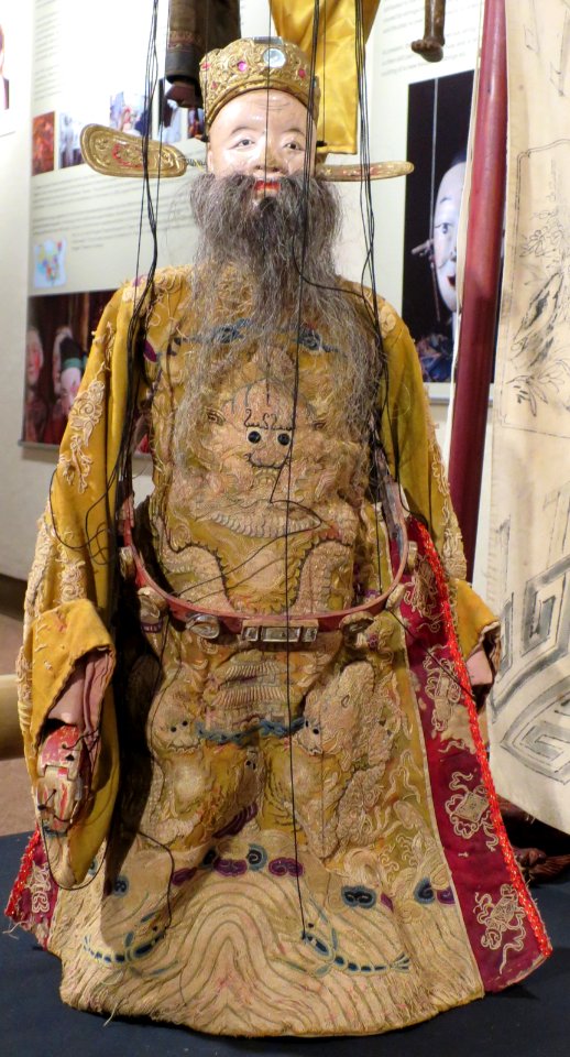 'High_Official',_marionette_from_Quanzhou,_19th_century,_Lin_Liu-Hsin_Museum