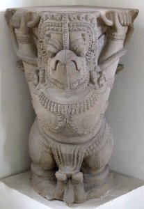 'Holy_Bird_Garuda',_13th_century,_Museum_of_Cham_Sculpture