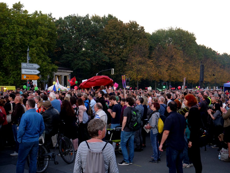 "Unteilbar"_Demonstration_stage_09