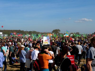 "Wald_retten_-_Kohle_stoppen!"_demonstration_06-10-2018_17