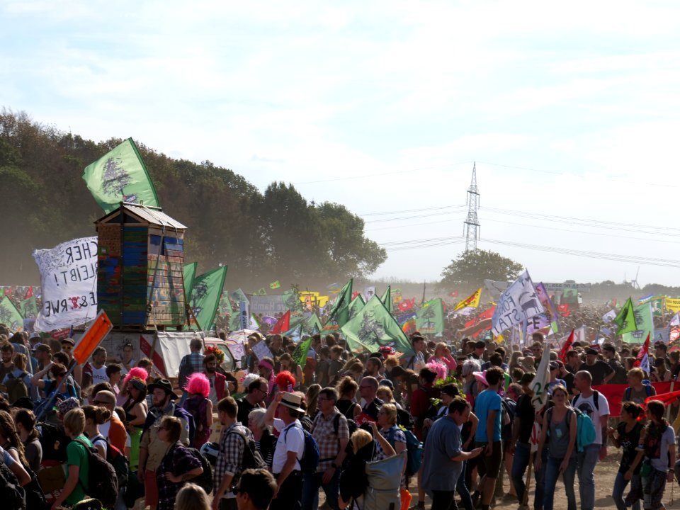 "Wald_retten_-_Kohle_stoppen!"_demonstration_06-10-2018_28