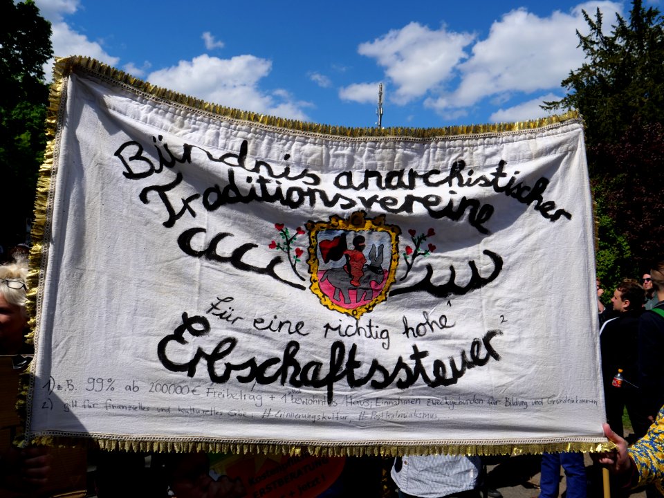 "1._Mai_im_Grunewald"_Demonstration_in_Berlin_at_1st_of_May_2018_01