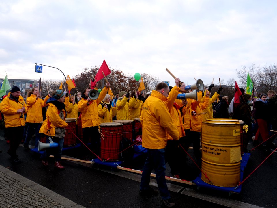 "Tempo_machen_beim_Kohleausstieg!"_Demonstration_Berlin_01-12-2018_39