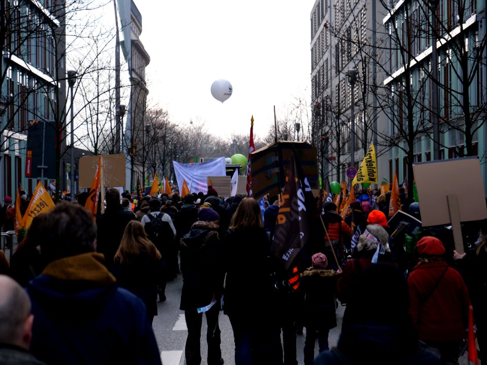 "Tempo_machen_beim_Kohleausstieg!"_Demonstration_Berlin_01-12-2018_47