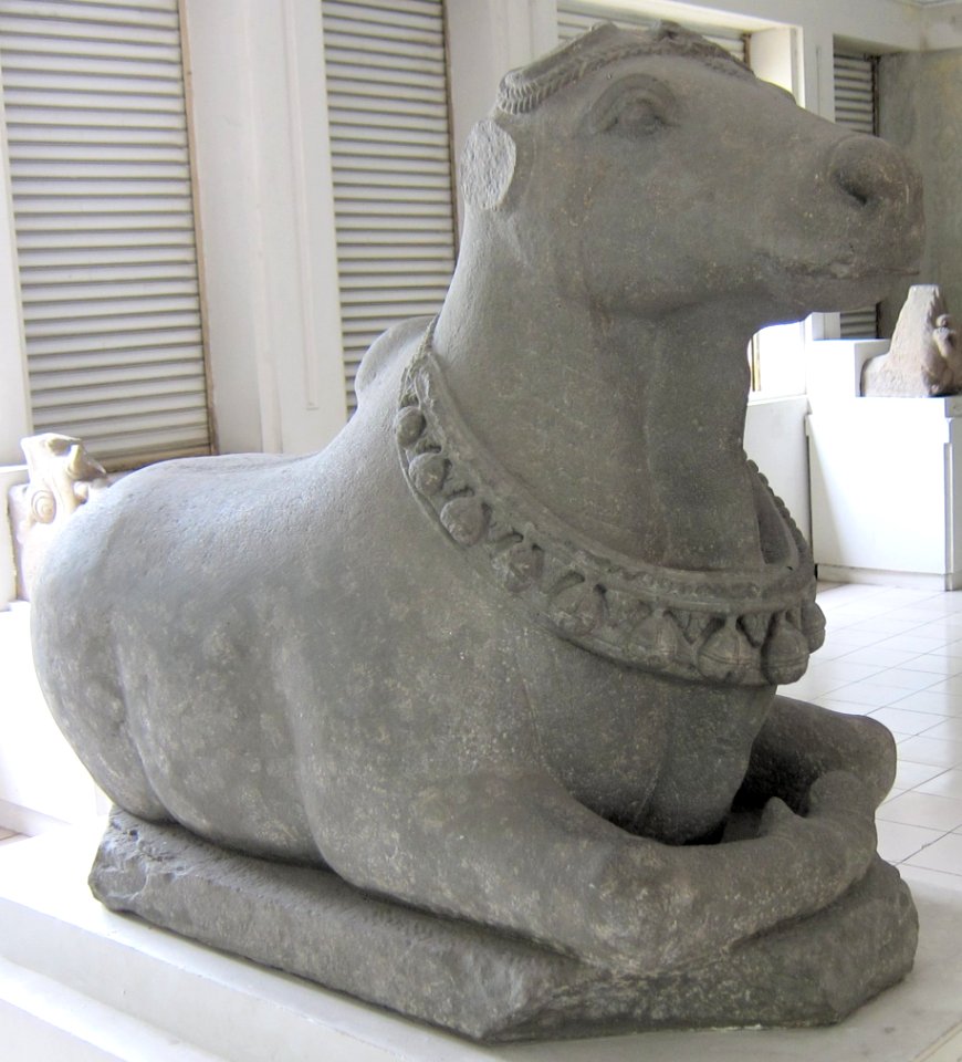 'The_Holy_Bull_Nandin'_(Nandi),_7th-8th_century,_Museum_of_Cham_Sculpture