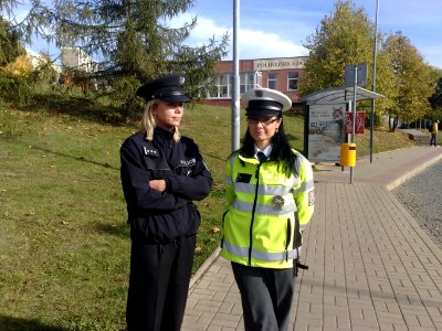!Policistky_17_10_2012