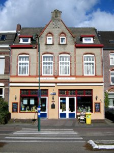 't_Kepels_Winkelke,_Kapellerlaan_223,_Roermond_001