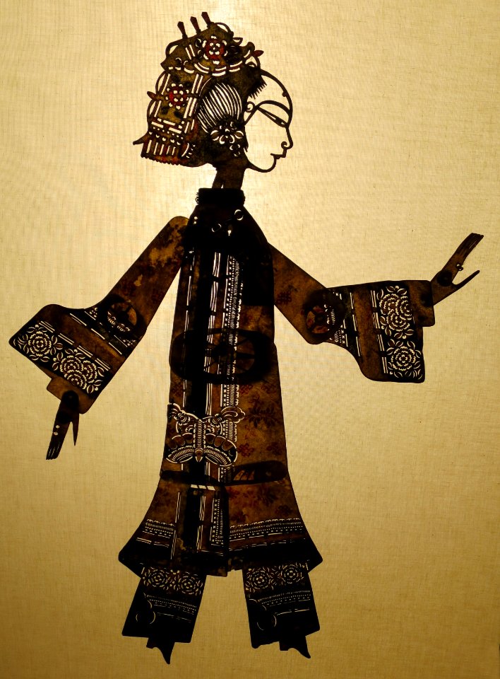 'Young_Lady',_19th_century,_shadow_puppet_from_Sichuan_Province,_Lin_Liu-Hsin_Museum