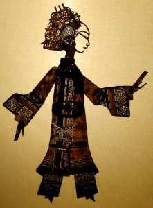 'Young_Lady',_19th_century,_shadow_puppet_from_Sichuan_Province,_Lin_Liu-Hsin_Museum