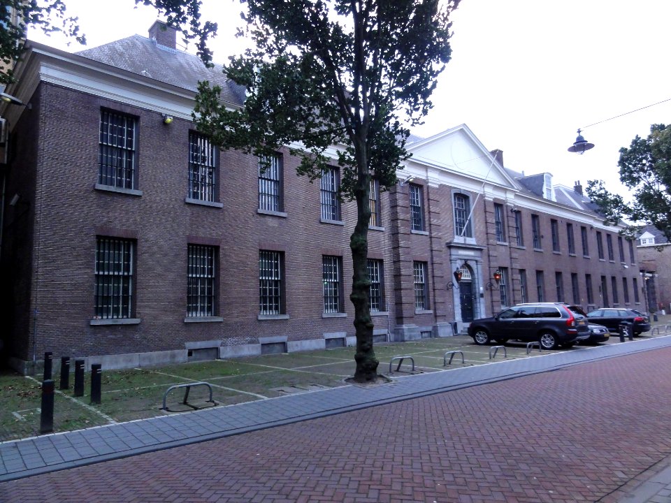 's-Hertogenbosch_Rijksmonument_522427_gevangenis_St._Jorisstraat_123,_125