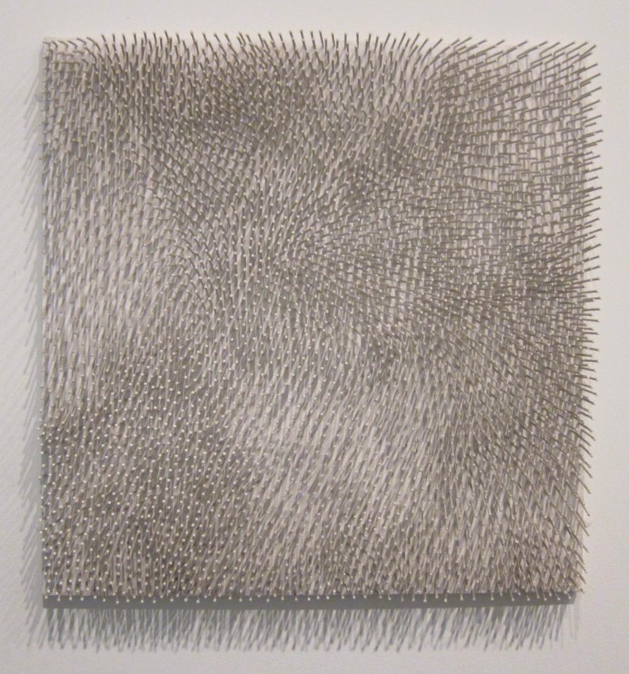 'White_Field'_by_Günther_Uecker,_Tate_Modern