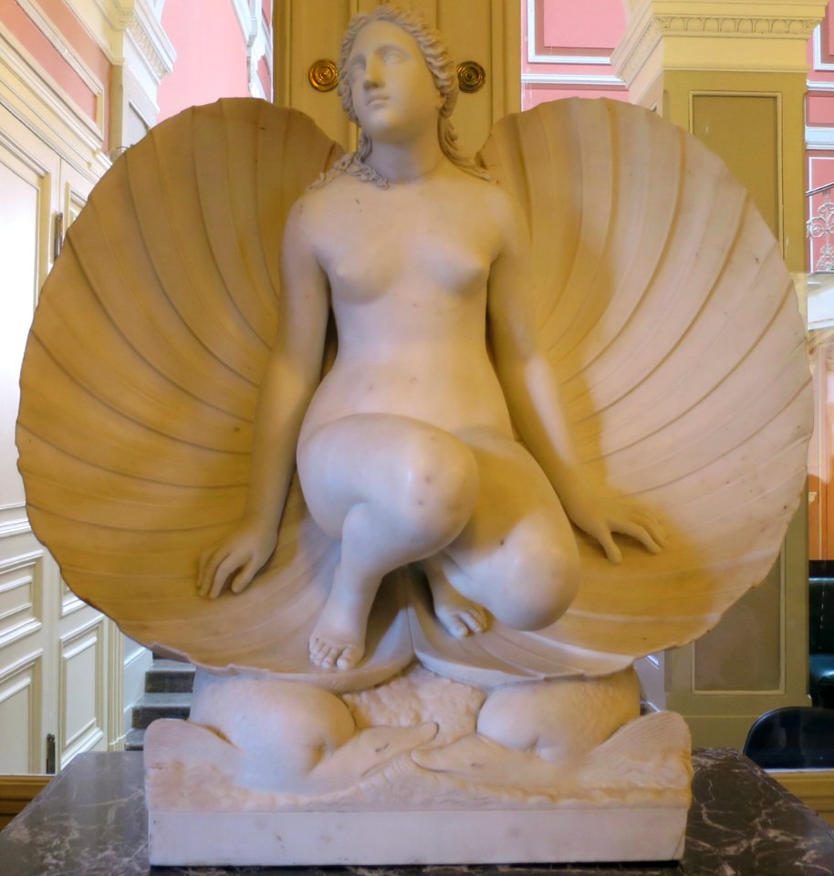 'Venus_in_the_Shell'_by_Carlo_Finelli,_1847,_The_Hermitage