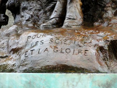 'Pour_la_Patrie,_les_Sciences_et_la_Gloire'_detail_-_École_Polytechnique_-_West_Point,_NY,_USA_-_DSC04912