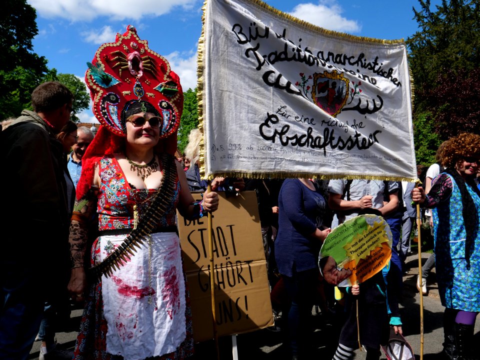 "1._Mai_im_Grunewald"_Demonstration_in_Berlin_at_1st_of_May_2018_04