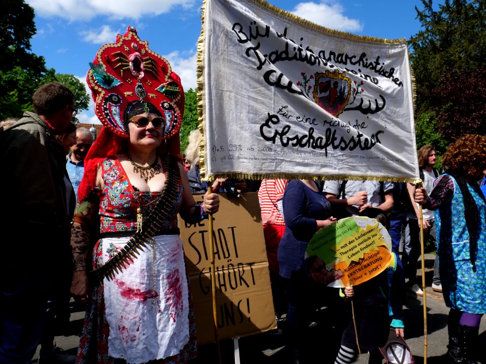 "1._Mai_im_Grunewald"_Demonstration_in_Berlin_at_1st_of_May_2018_03