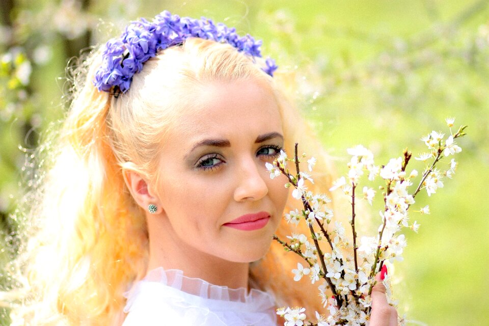 White blue eyes blonde