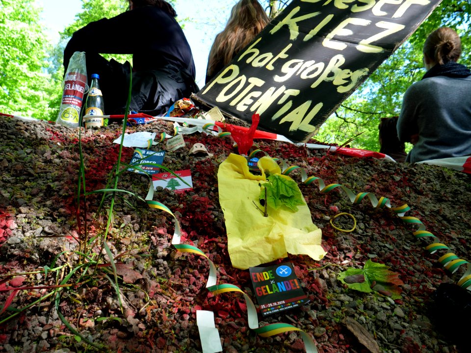 "1._Mai_im_Grunewald"_Demonstration_in_Berlin_at_1st_of_May_2018_11