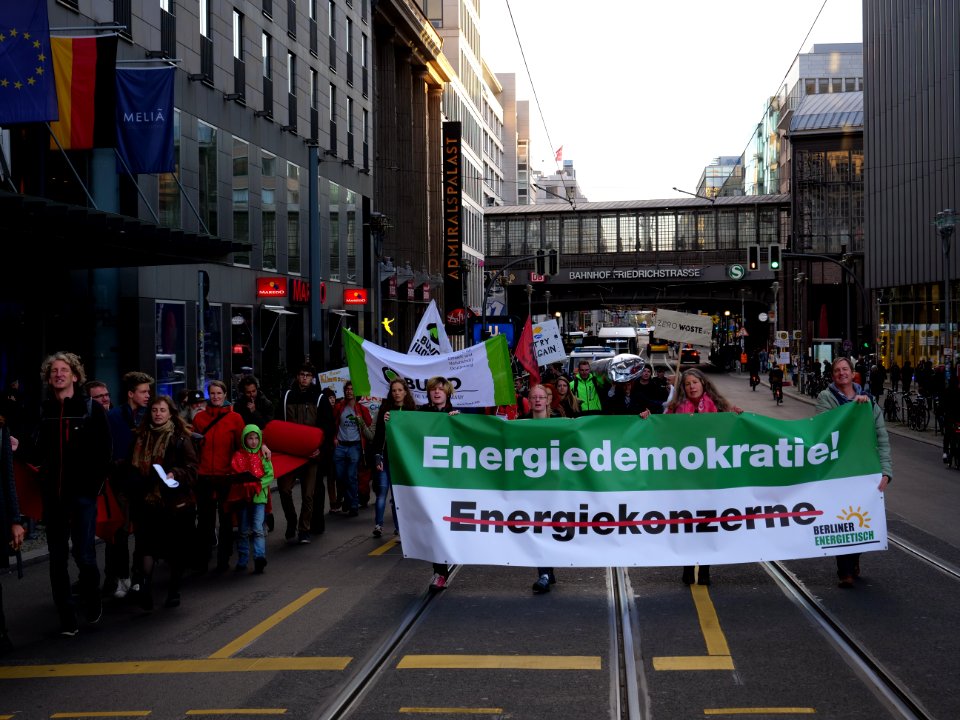 "Rote_Linie_für_Kohle,_Erdgas_und_Müll"_demonstration_Berlin_16