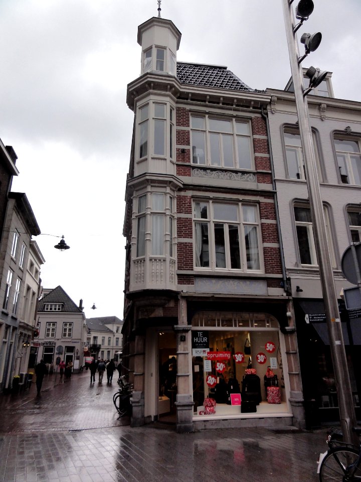 's-Hertogenbosch_Rijksmonument_522522_Vughterstraat_2