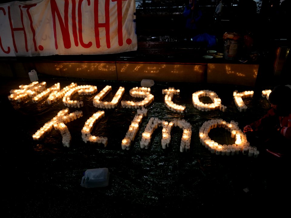 "Klima_schützen_statt_GroKo_retten!"_demonstration_39