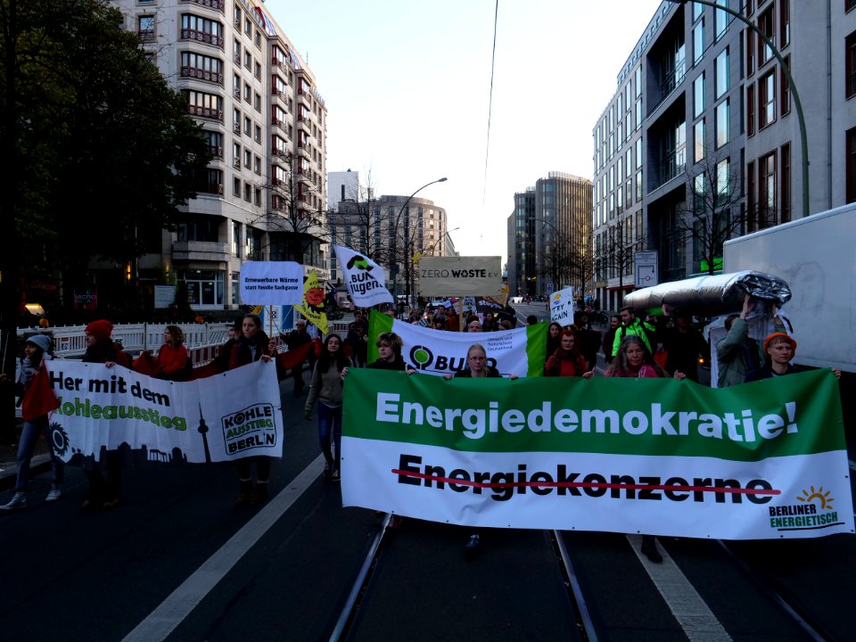 "Rote_Linie_für_Kohle,_Erdgas_und_Müll"_demonstration_Berlin_30