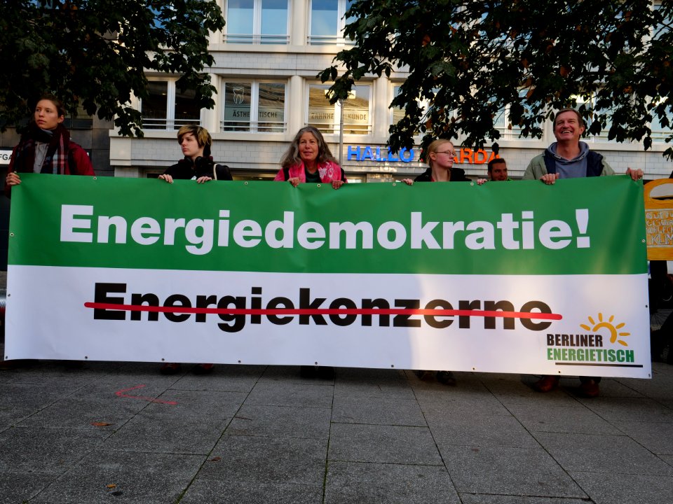 "Rote_Linie_für_Kohle,_Erdgas_und_Müll"_demonstration_Berlin_01