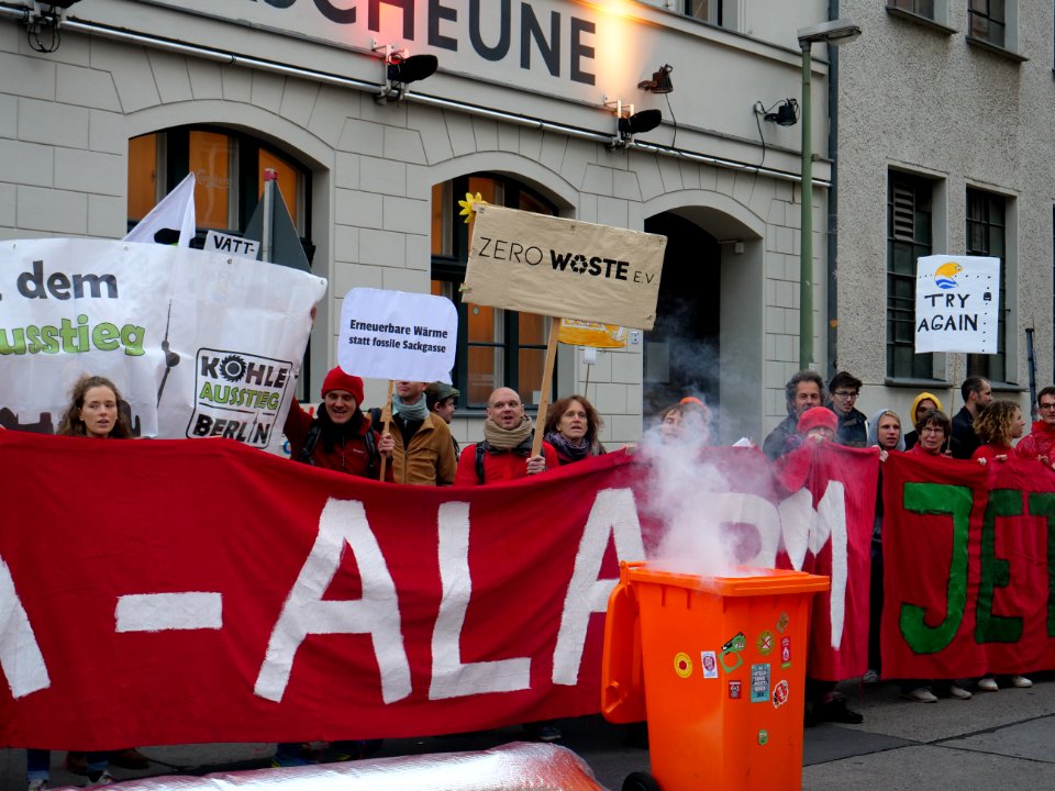 "Rote_Linie_für_Kohle,_Erdgas_und_Müll"_demonstration_Berlin_59