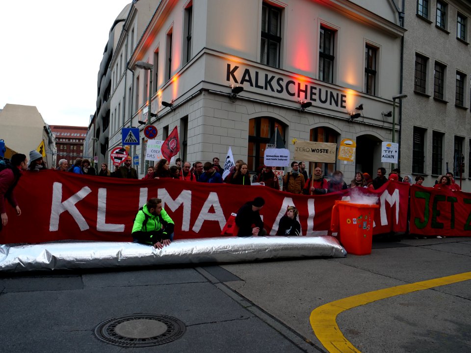 "Rote_Linie_für_Kohle,_Erdgas_und_Müll"_demonstration_Berlin_58