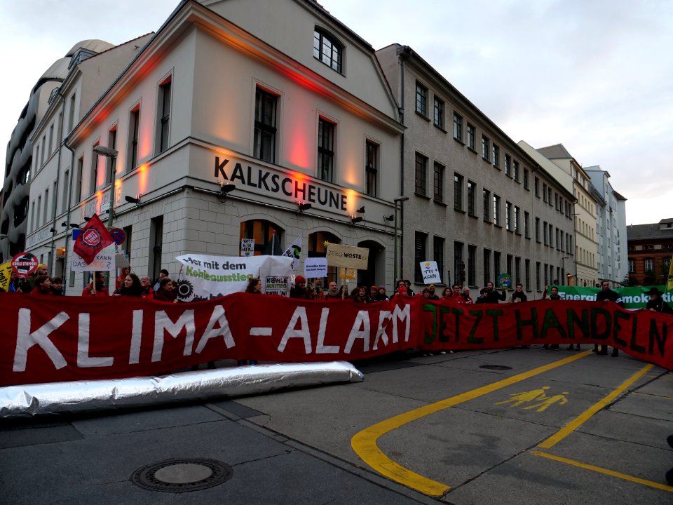 "Rote_Linie_für_Kohle,_Erdgas_und_Müll"_demonstration_Berlin_60