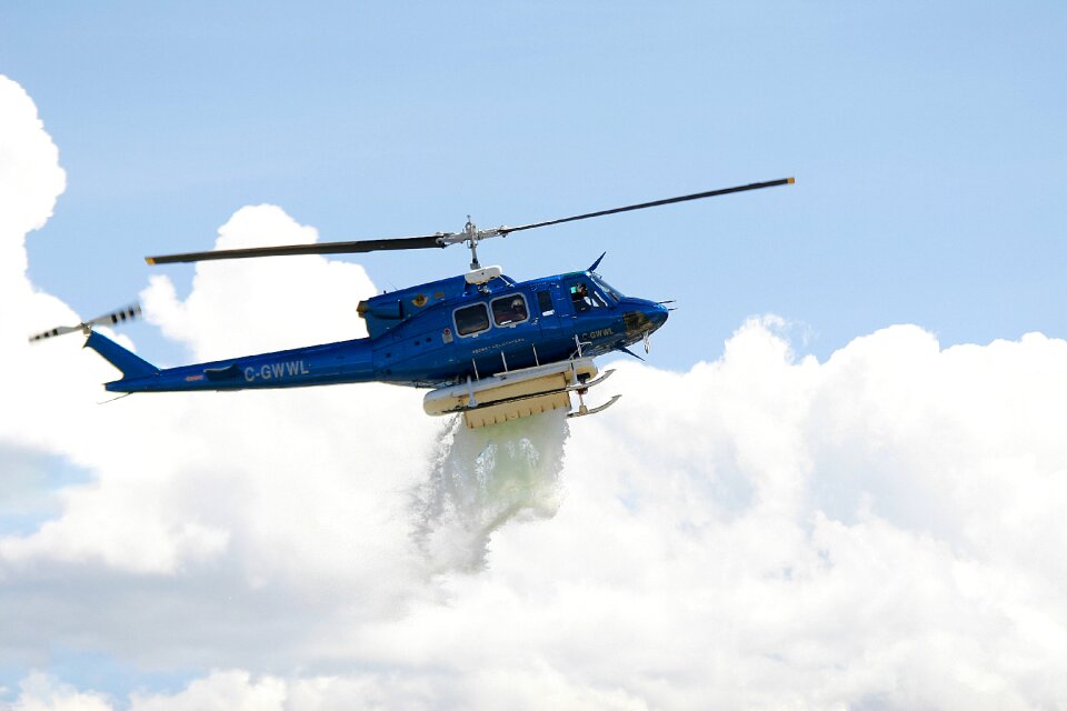 Emergency fire fighting aircraft