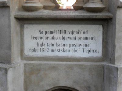 (TTO)_Kašna_jubilejní,_Kolestůjova_(Teplice)_7