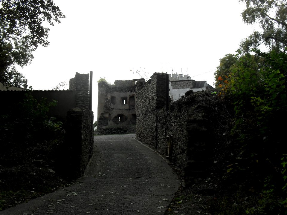(TTO)_Hrad_Doubravská_hora,_zřícenina_(Teplice)_5_10_2013_23