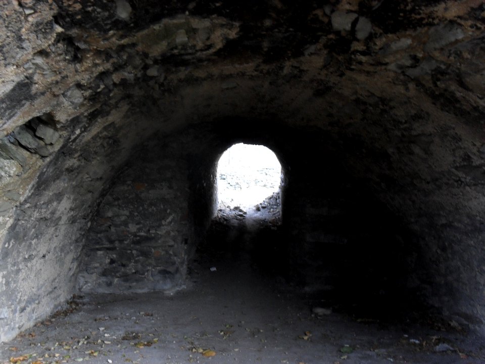 (TTO)_Hrad_Doubravská_hora,_zřícenina_(Teplice)_4_10_2013_98
