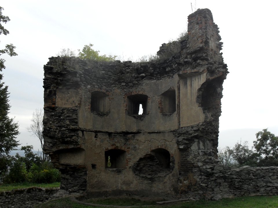 (TTO)_Hrad_Doubravská_hora,_zřícenina_(Teplice)_5_10_2013_81