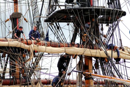 Marine mast halyard photo