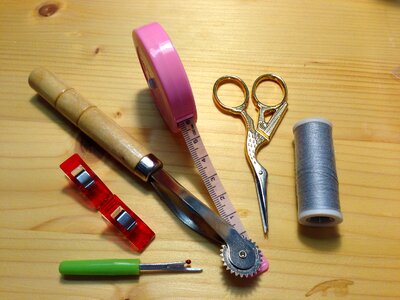 Haberdashery sewing thread hand labor photo