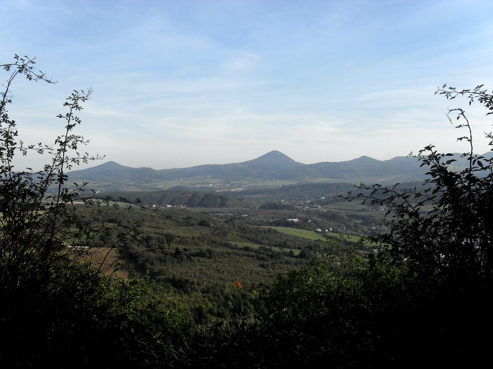 (TTO)_Hrad_Doubravská_hora,_zřícenina_(Teplice)_4_10_2013_38