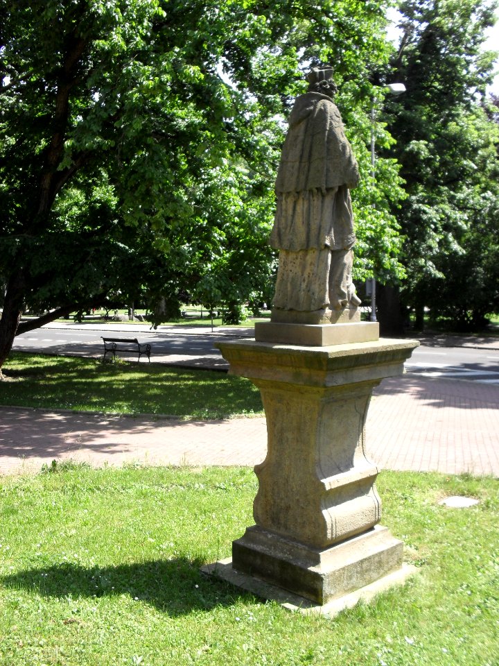(TTO)_Socha_sv._Jana_Nepomuckého_(Teplice)_C