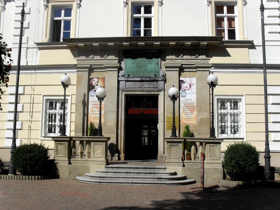 (TTO)_Lázeňský_dům_císaře_Františka_I._(Teplice)_2