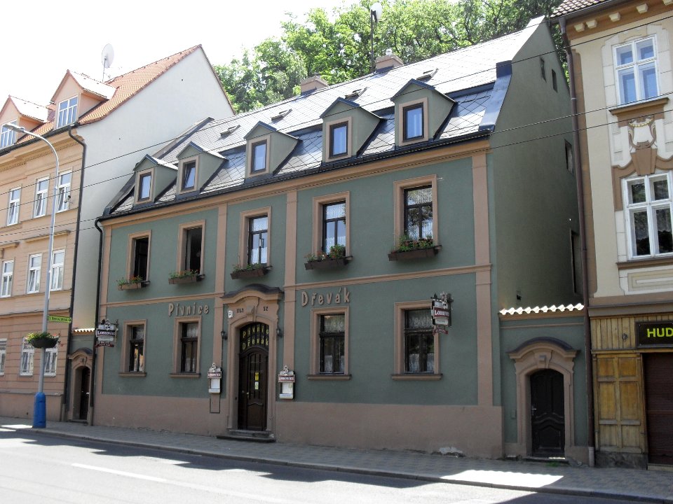 (TTO)_Městský_dům_(Teplice)_-_Pivnice_Dřevák_3