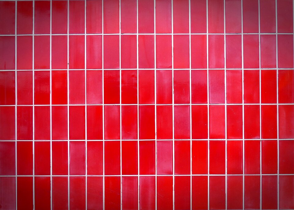 Red tiles pattern