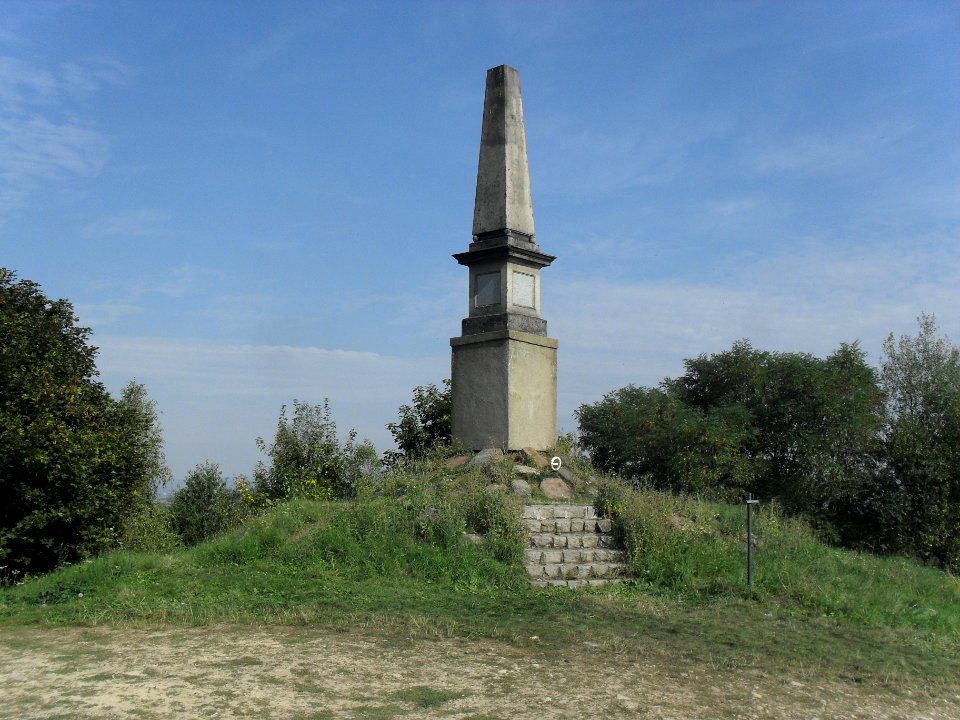 (TTO)_Pomník_zrušení_nevolnictví_(Teplice)_2