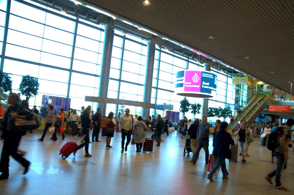 0088_Domodedovo_International_Airport_16th_of_August_2016