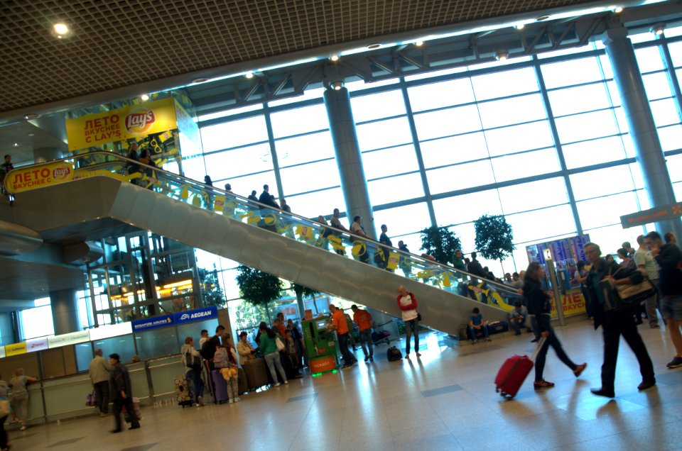 0087_Domodedovo_International_Airport_16th_of_August_2016