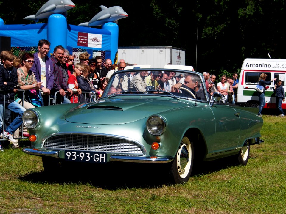 1964_DKW_AU_1000SP,_93-93-GH_pic3-001